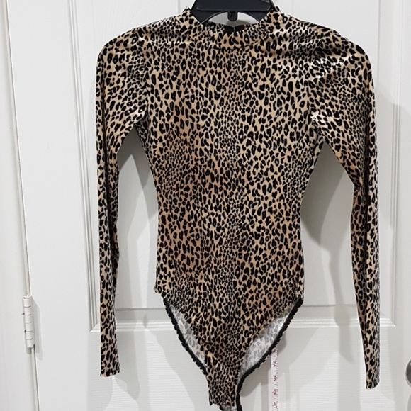 H&M Other - H&M Sexy Back Leopard Print Bodysuit NWT